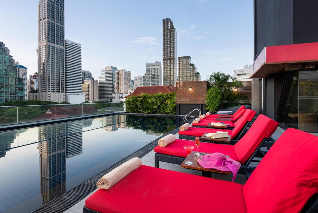 Photo - RakYim Siam - Sukhumvit 15