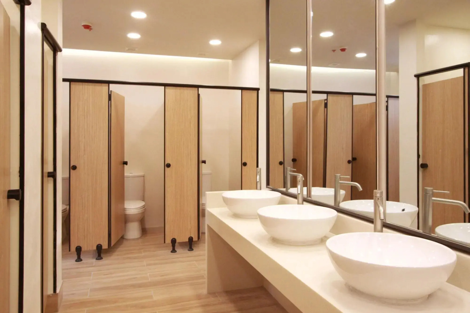 Foto - Lub d Manila Makati - Central Makati, Near Nightlife