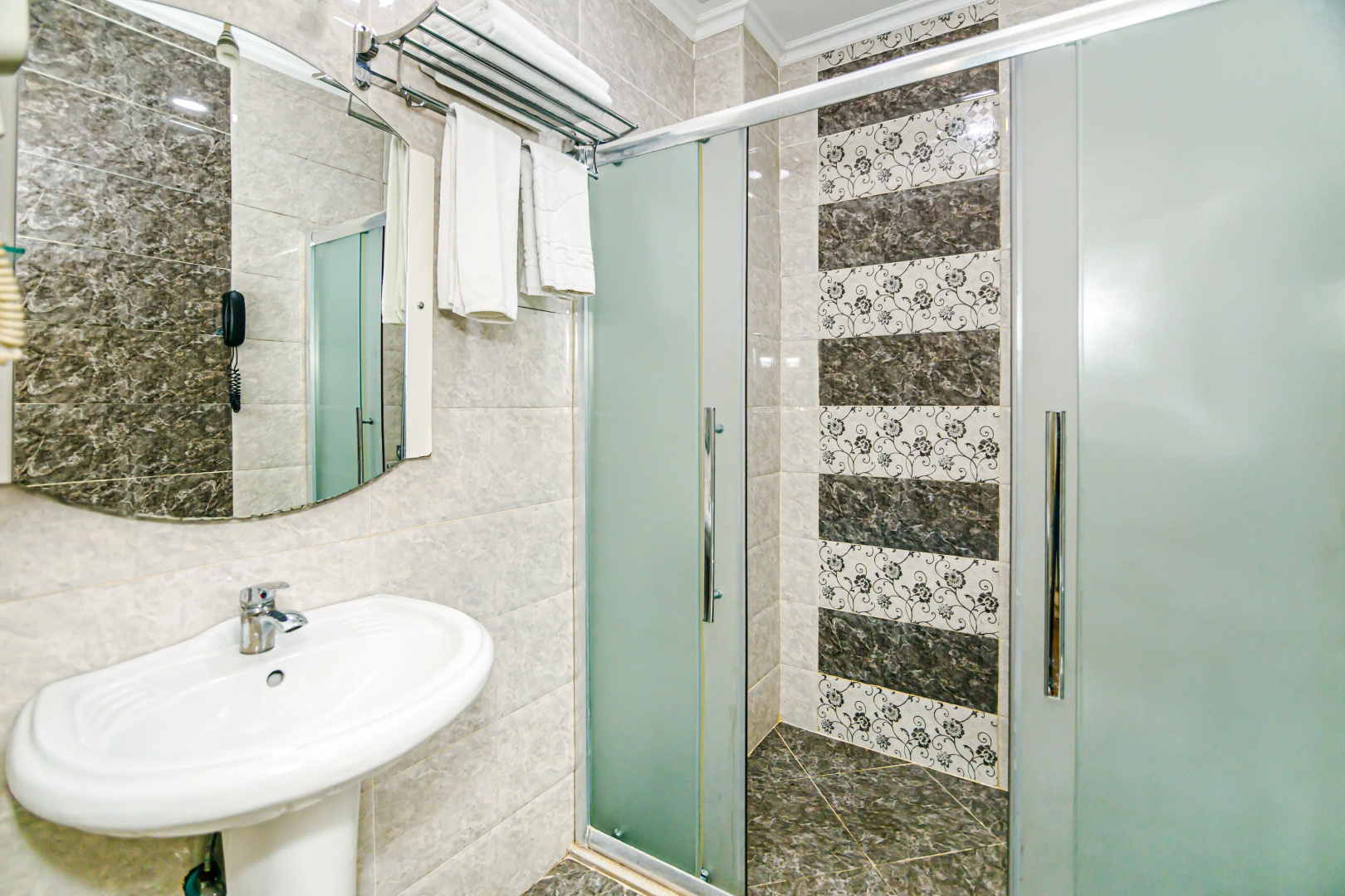 Photo - Maris Hotel Baku