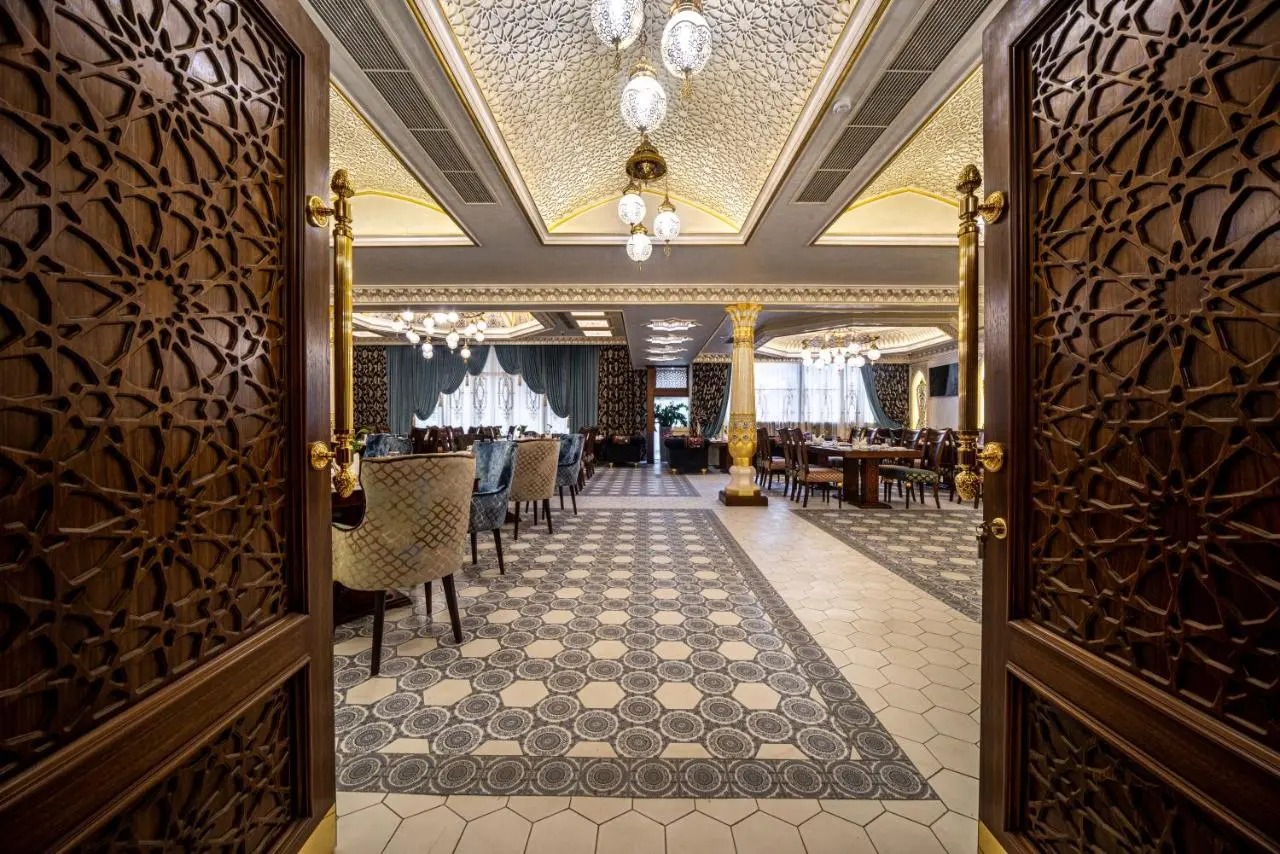 Photo - Manor Hotel
