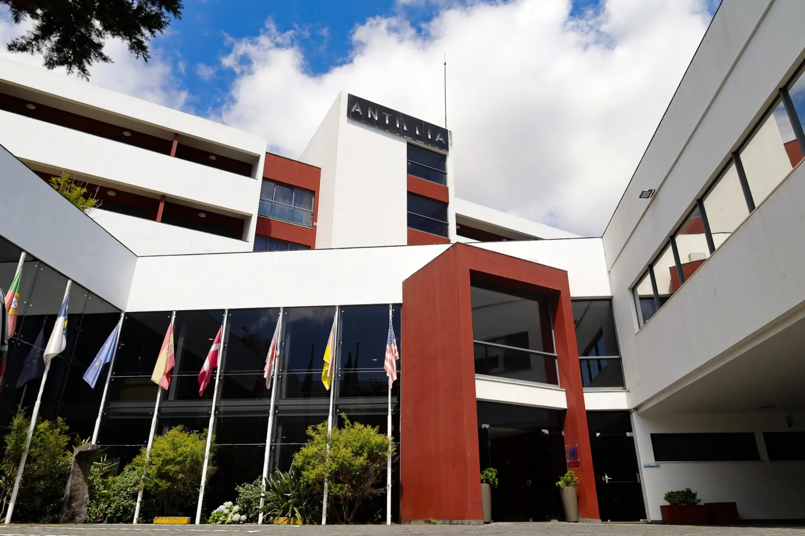 Photo - Antillia Hotel