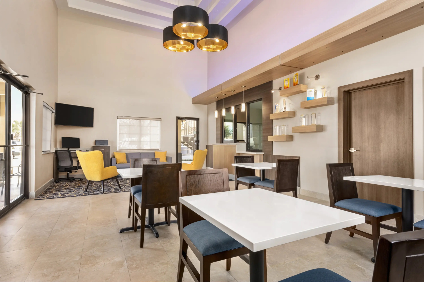 Foto - Days Inn & Suites by Wyndham Houston Hobby Airport