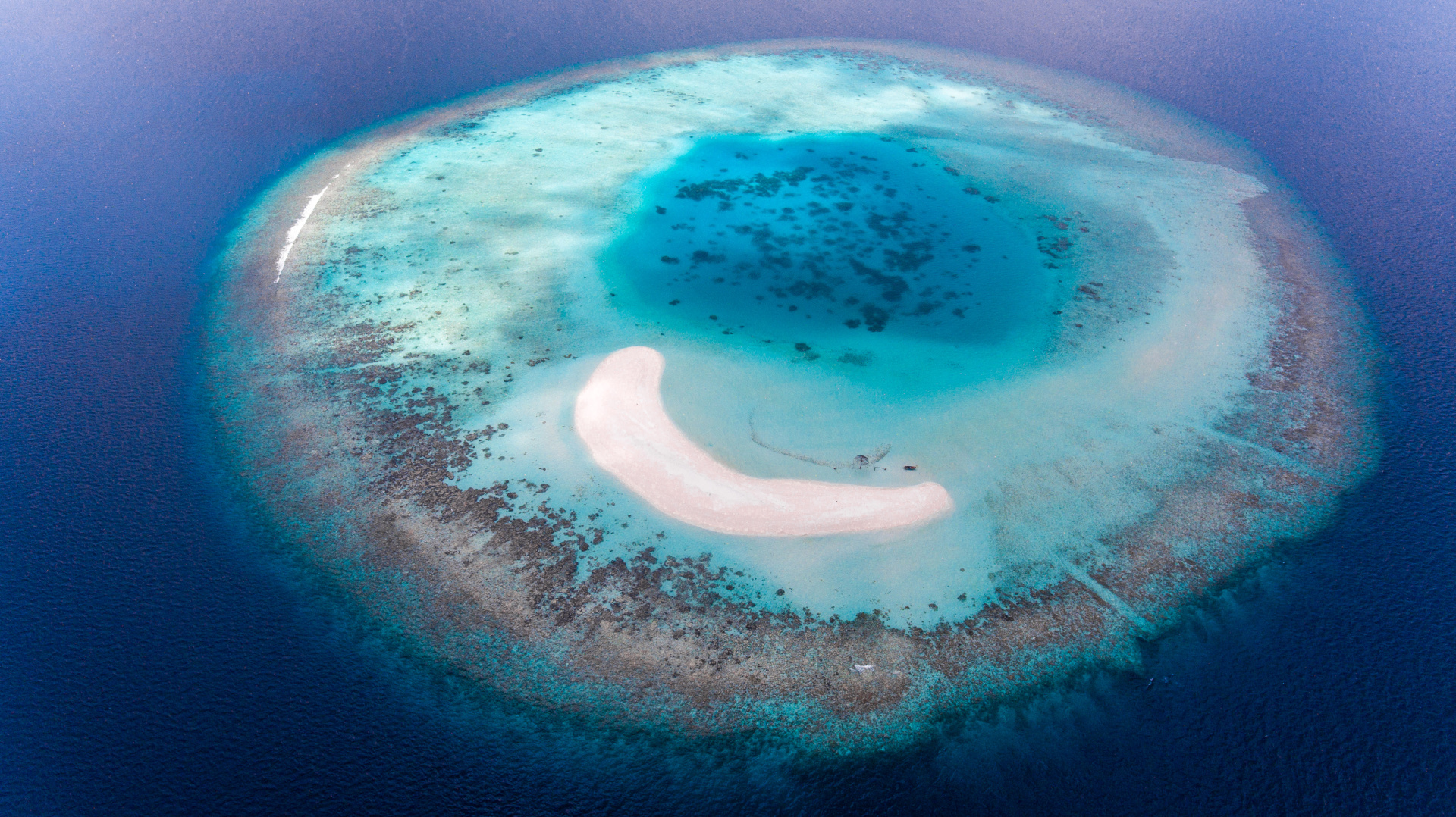 Photo - Dhangethi Inn