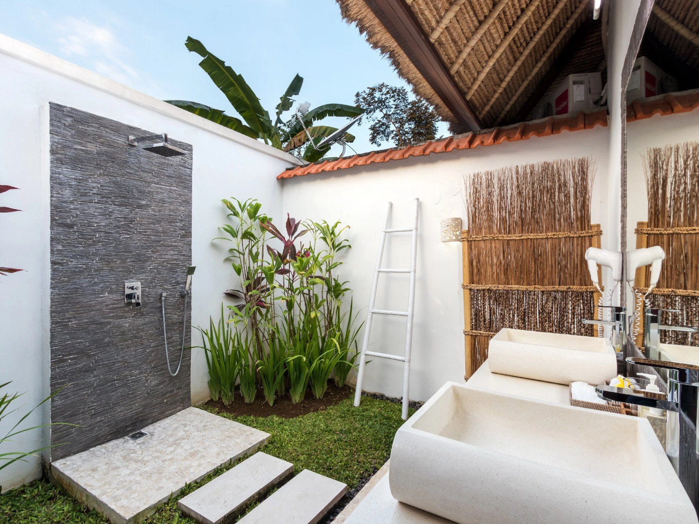 Photo - Villa Candi Kecil Empat by Villa Finder