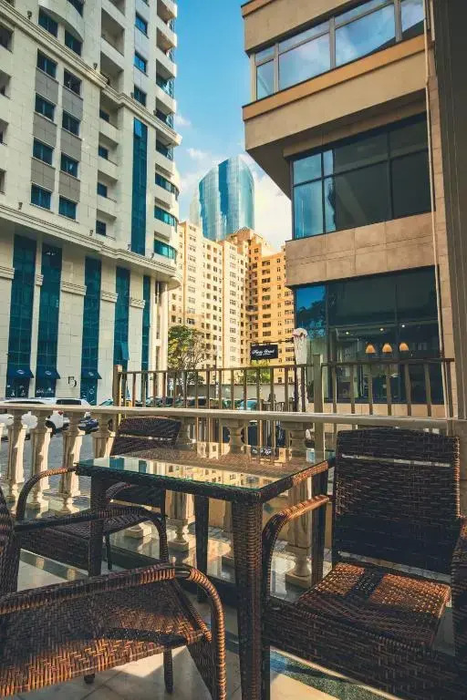 Photo - Deluxe Hotel