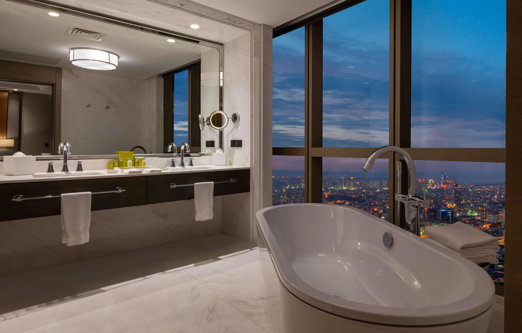 Foto - Centro Westside by Rotana