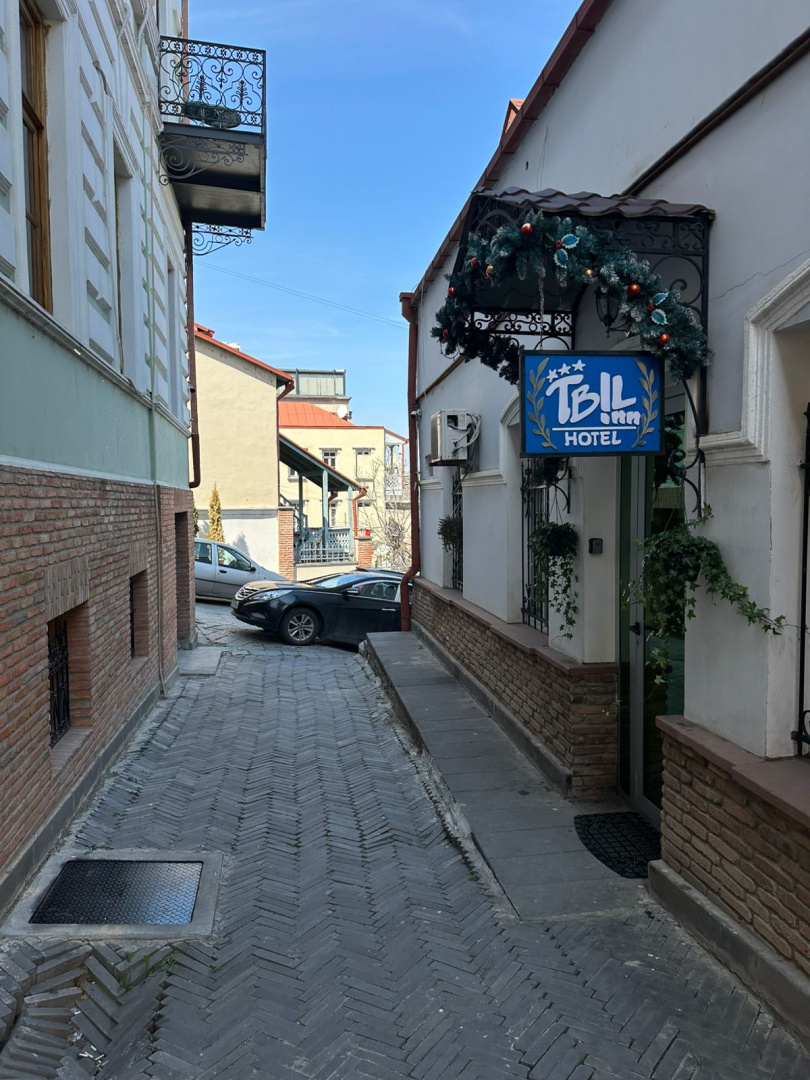 Foto - Tbil Inn Hotel