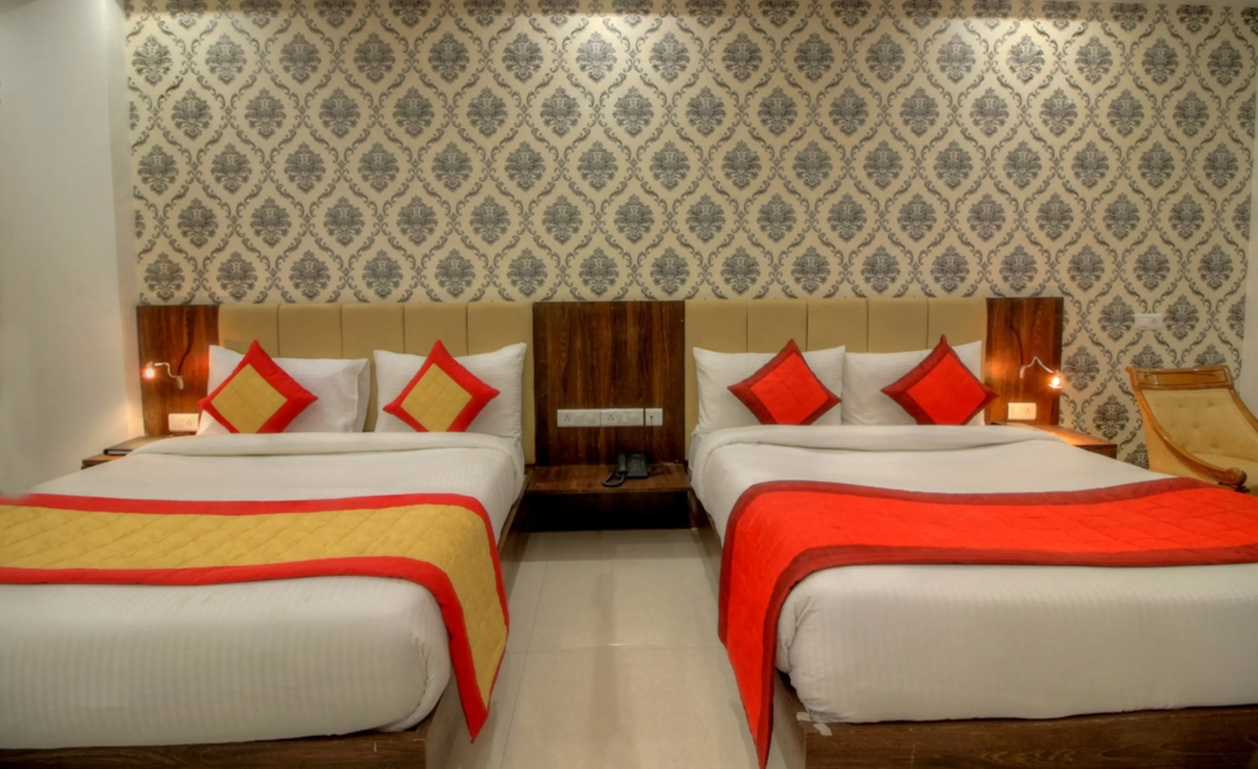 Photo - Hotel Almati Inn - Near Delhi Airport