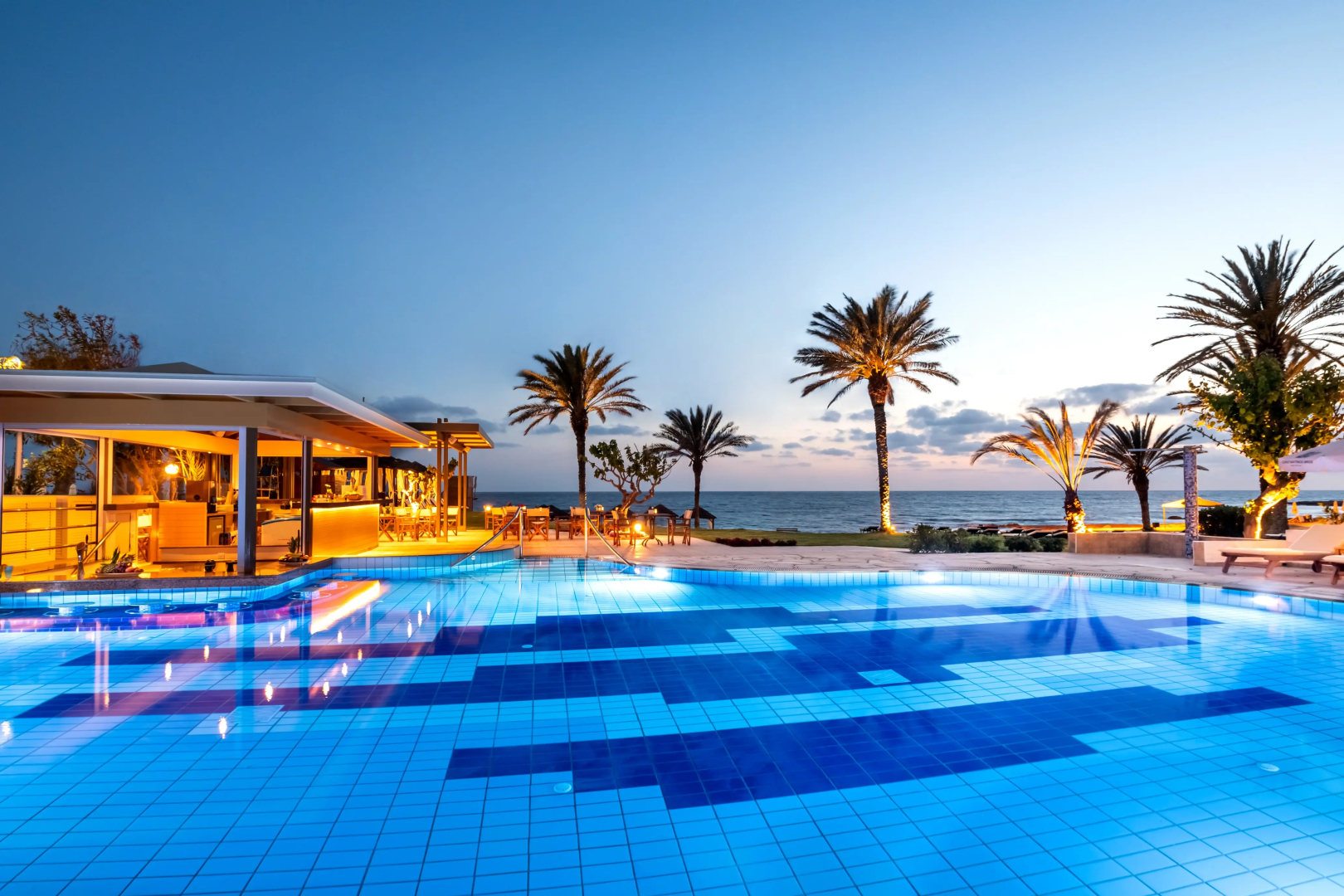 Foto - Constantinou Bros Athena Royal Beach Hotel