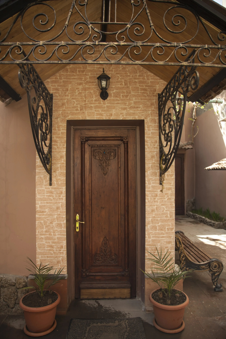 Photo - Hin Yerevantsi Hotel