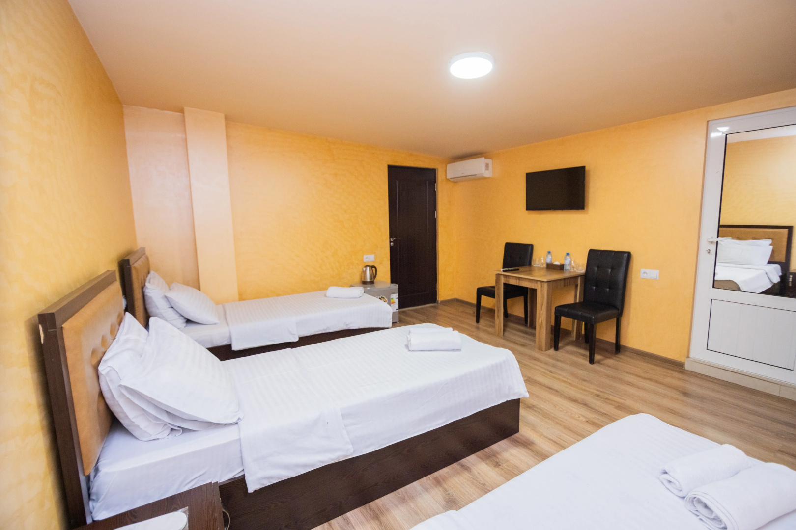 Photo - Hotel Express
