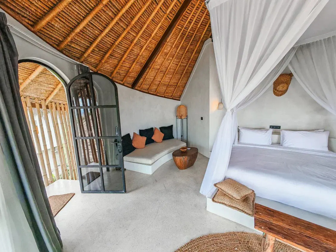 Photo - Hillstone Luxury Village