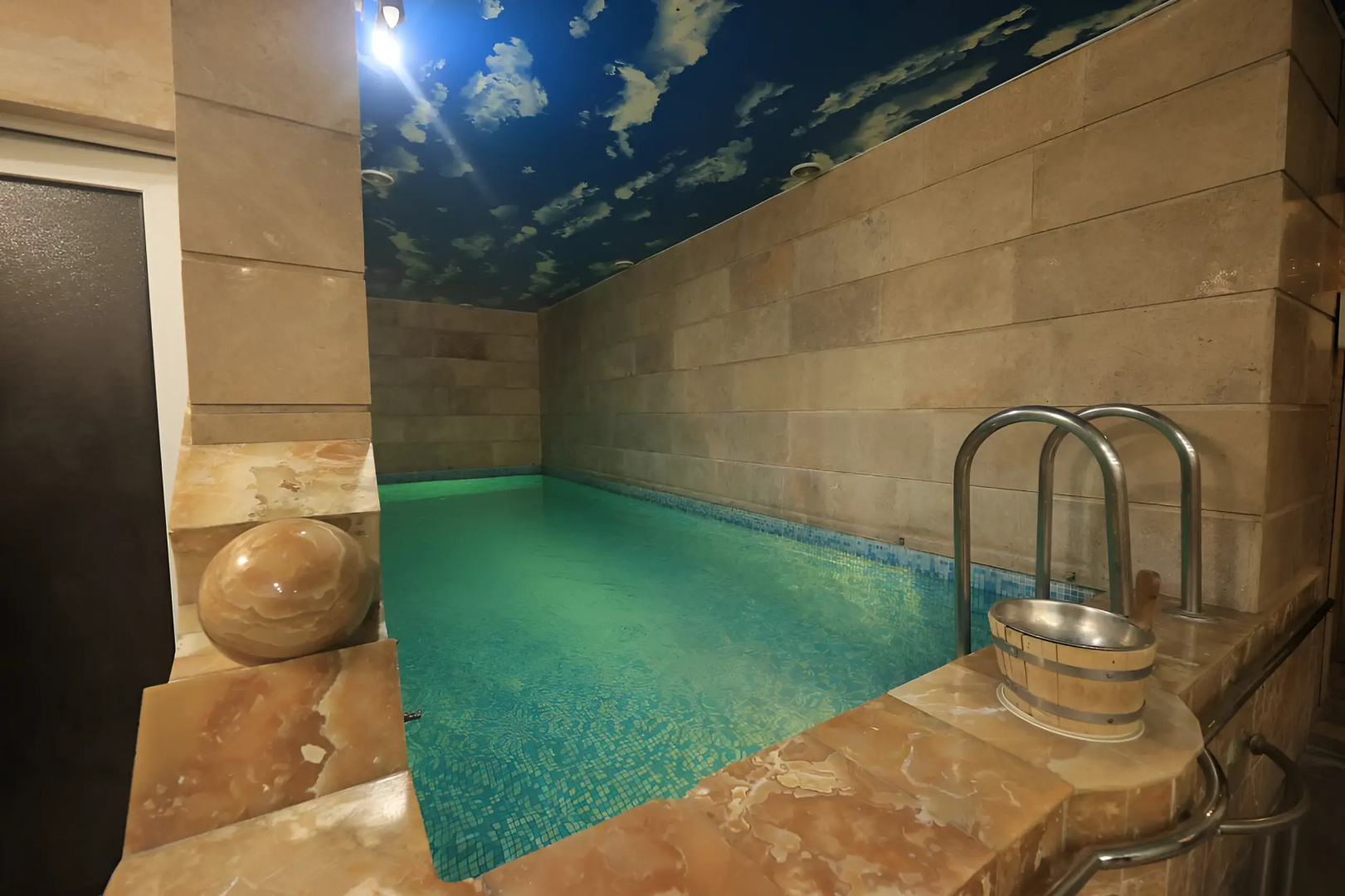 Foto - New Continental Hotel