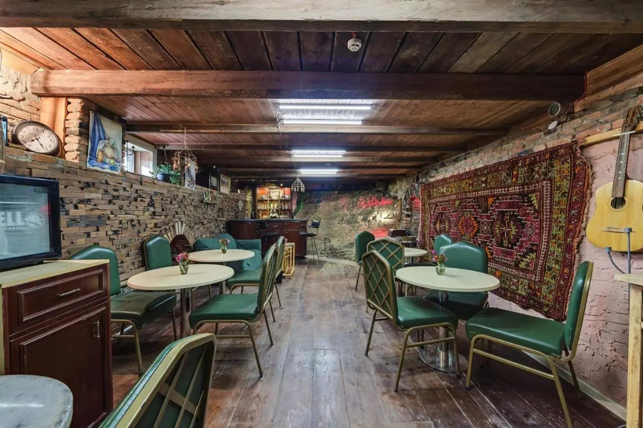 Photo - House 52 Boutique Hotel