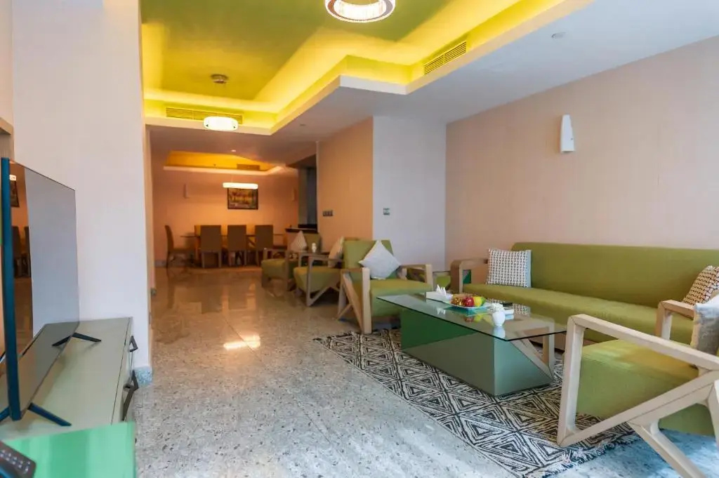 Photo - Nile Suites Plaza Apartments