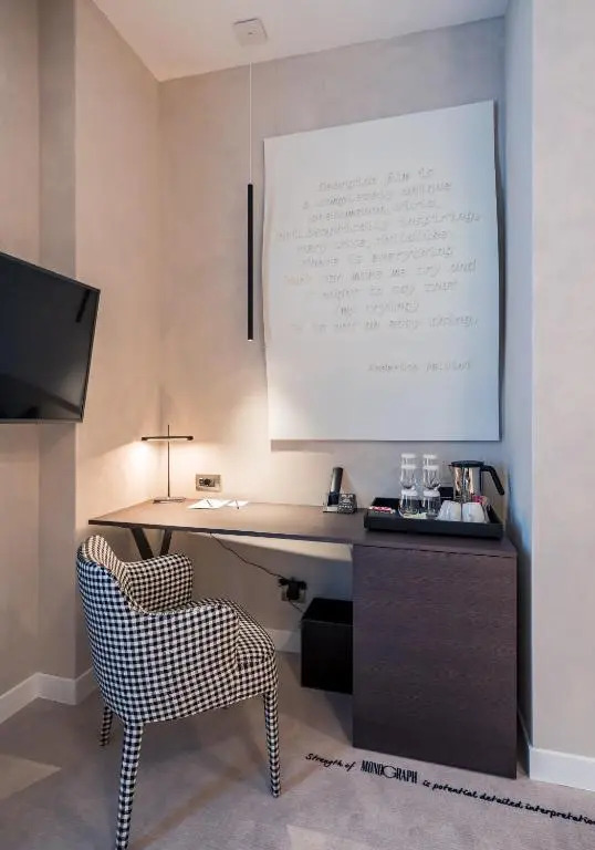 Photo - Monograph Freedom Square