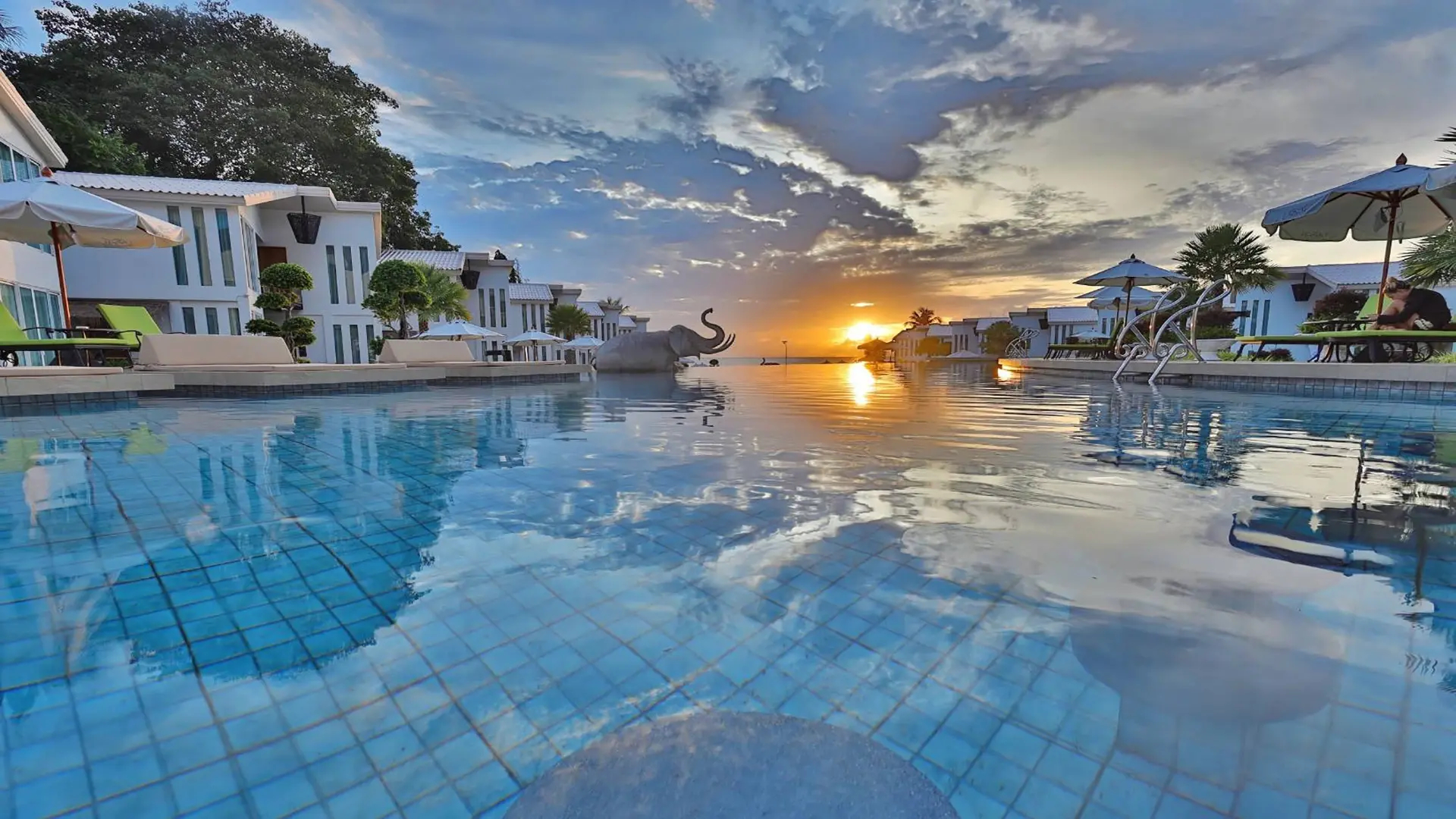 Foto - Vannee Golden Sands Beachfront Resort