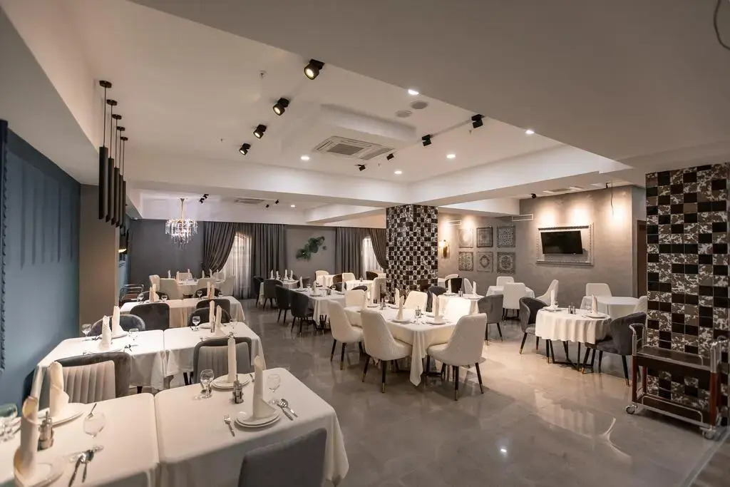 Photo - Krokus Plaza