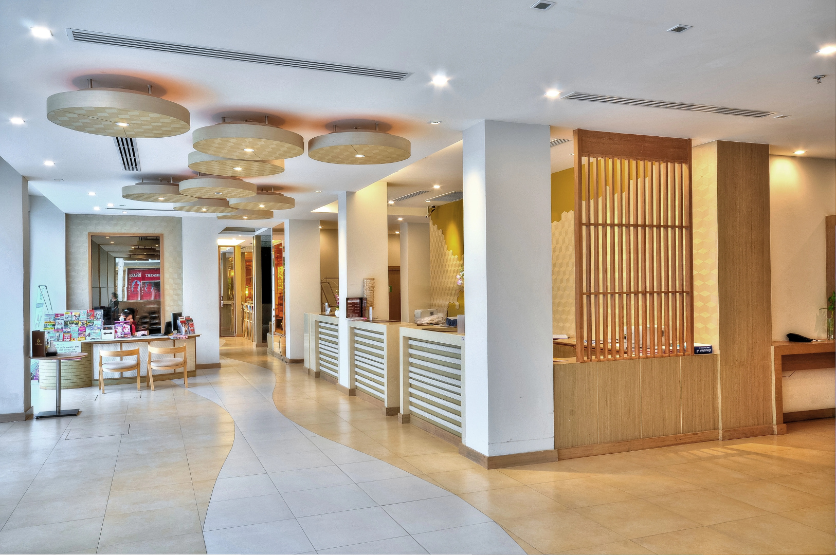 Photo - ASHLEE Plaza Patong Hotel & Spa