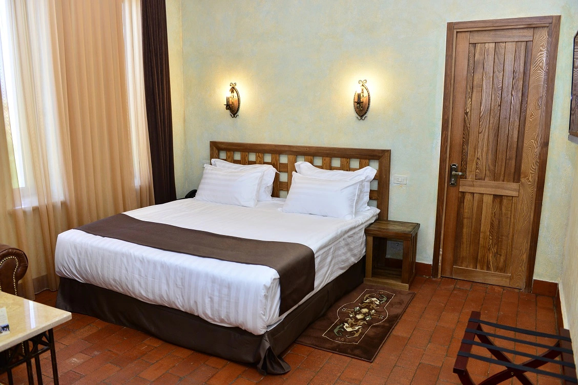 Photo - Caucasus Hotel