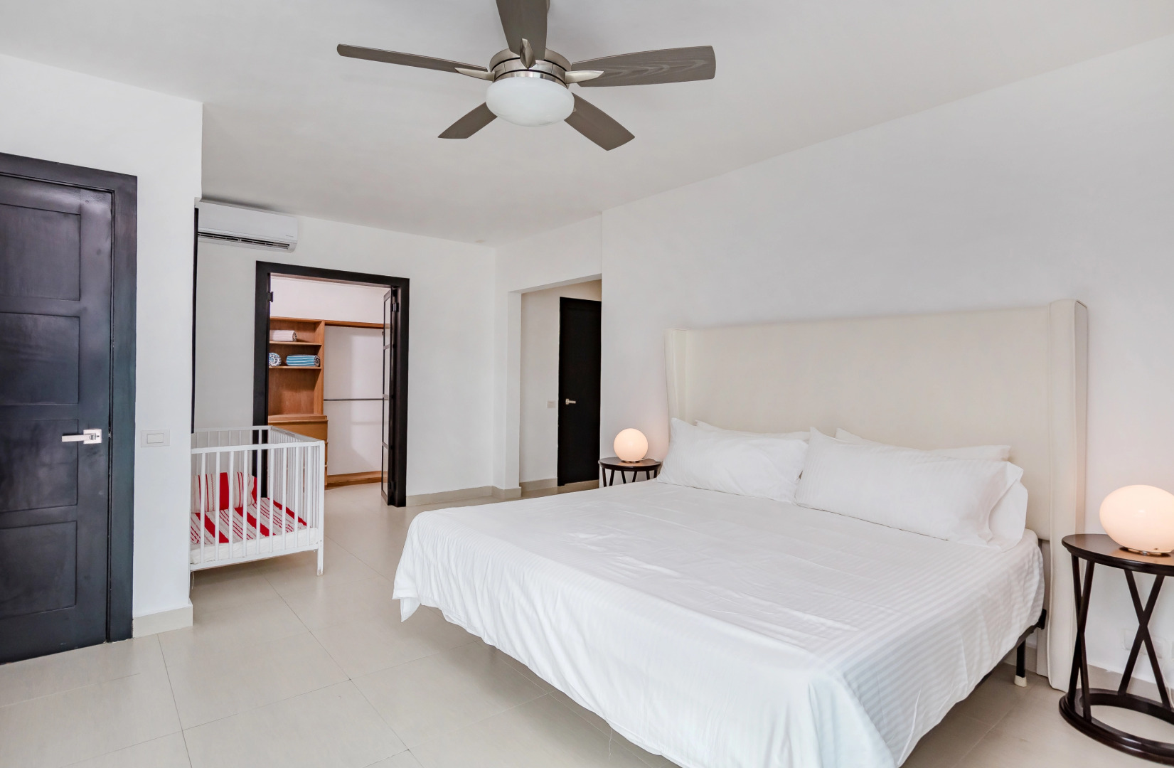 Foto - VILLA PANDORA BEACH FRONT ViLLA WITH CHEF GAME ROOM POOL