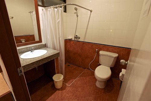 Photo - Sea Front Home Hotel - Patong Beach