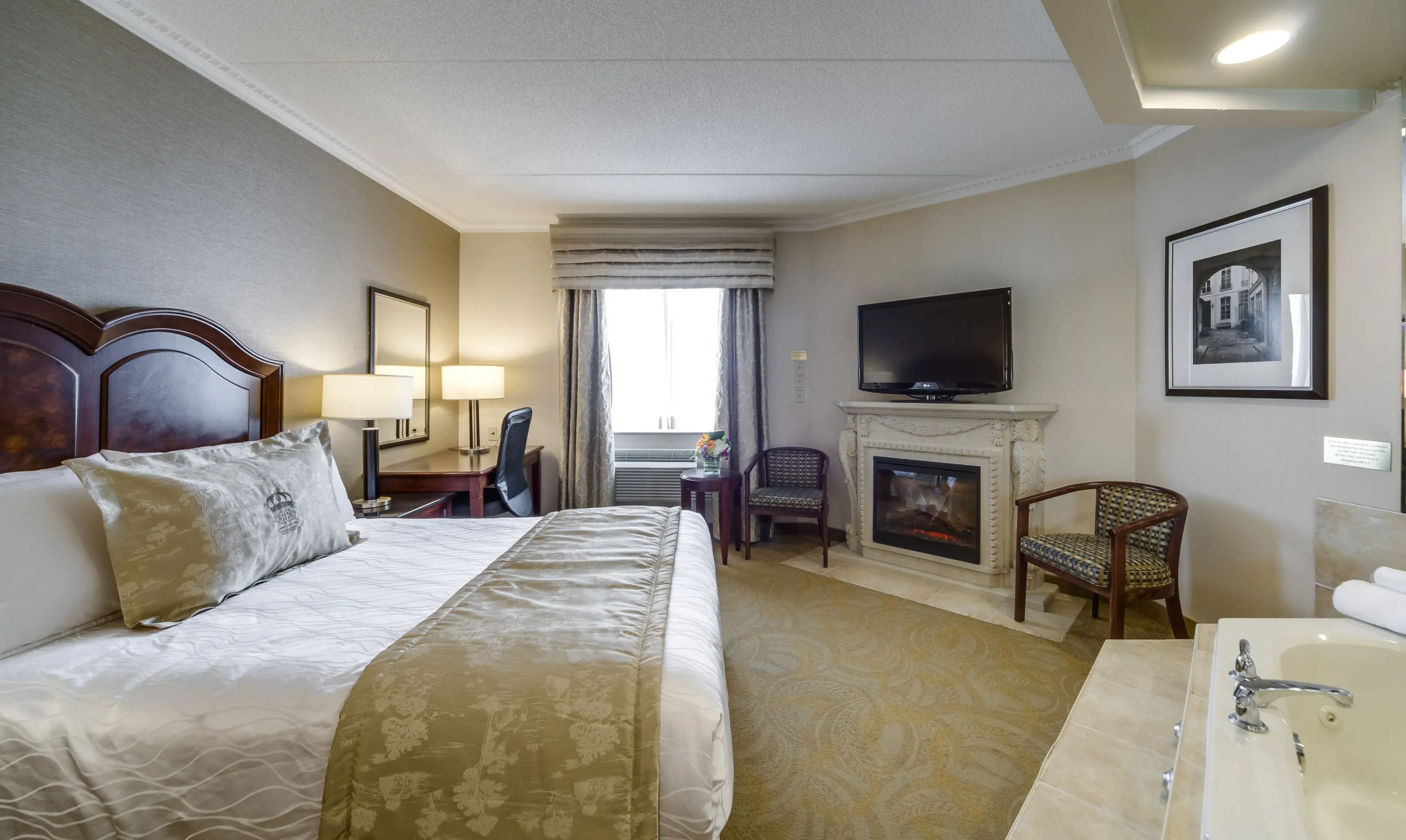 Photo - Monte Carlo Inn & Suites Downtown Markham
