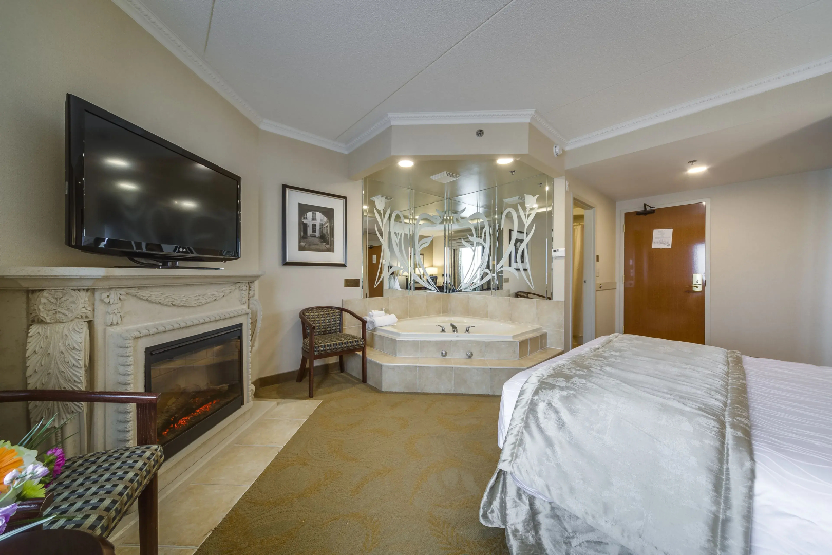 Photo - Monte Carlo Inn & Suites Downtown Markham