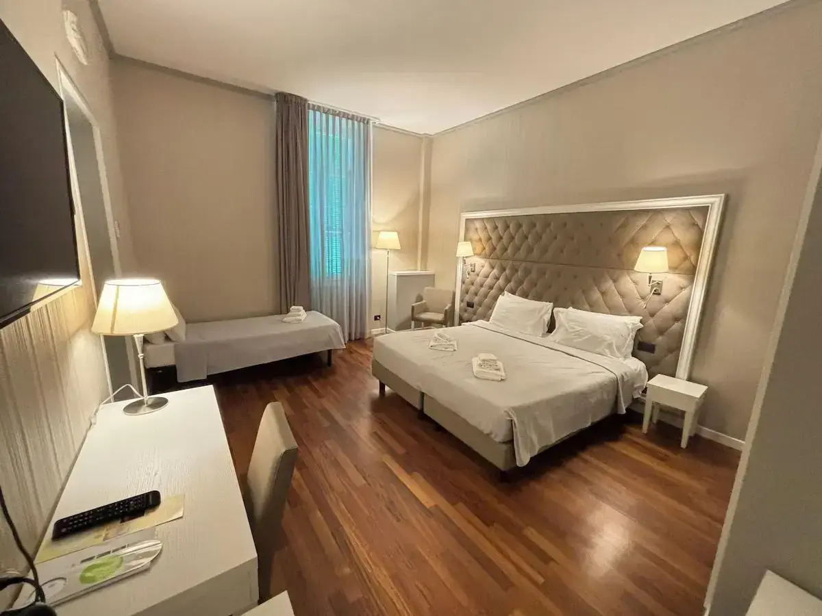 Photo - Grand Hotel & Des Anglais Hotel