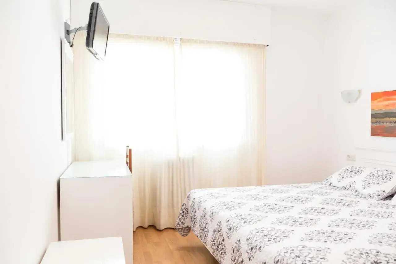 Photo - Rey Fernando