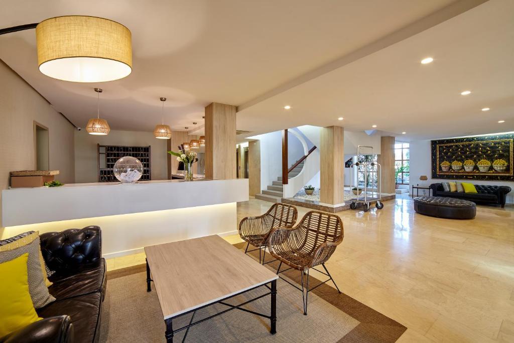 Photo - Hotel Tres Torres