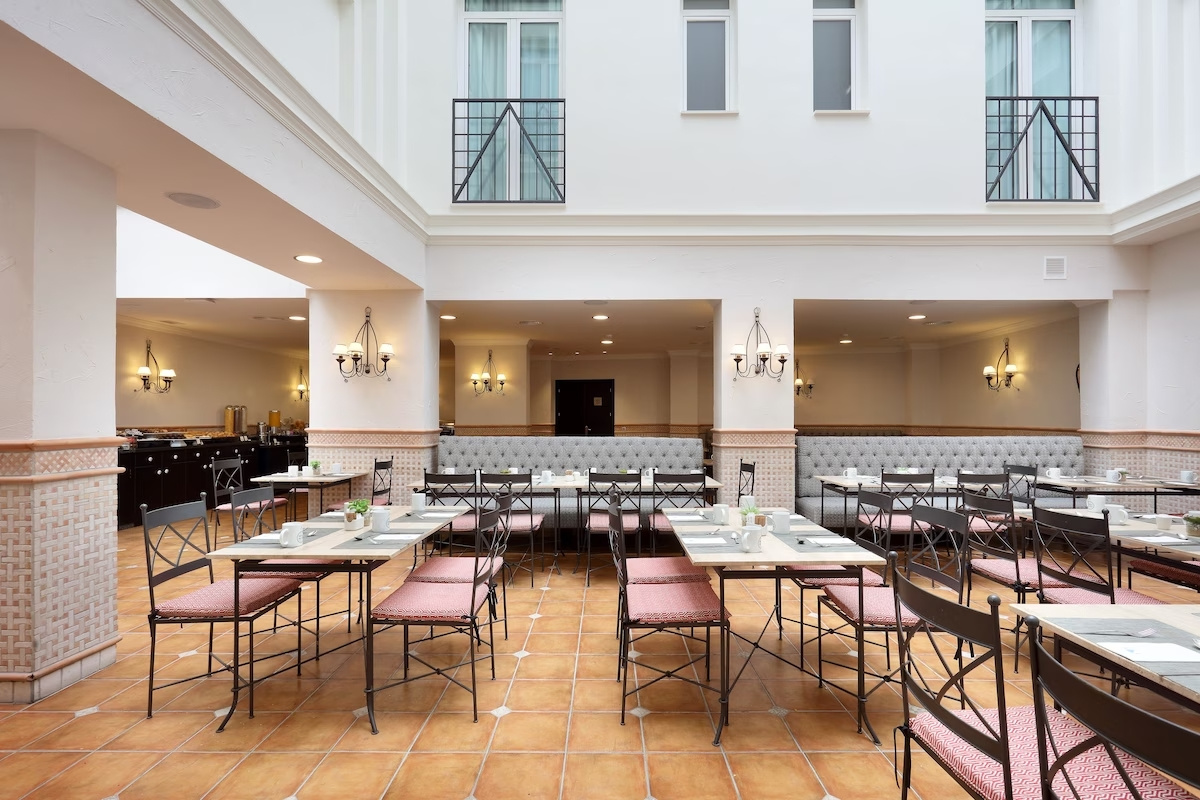 Photo - Hotel Eurostars Regina