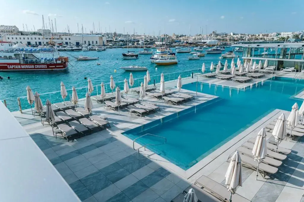 Foto - Alavits Hotel by ST Hotels