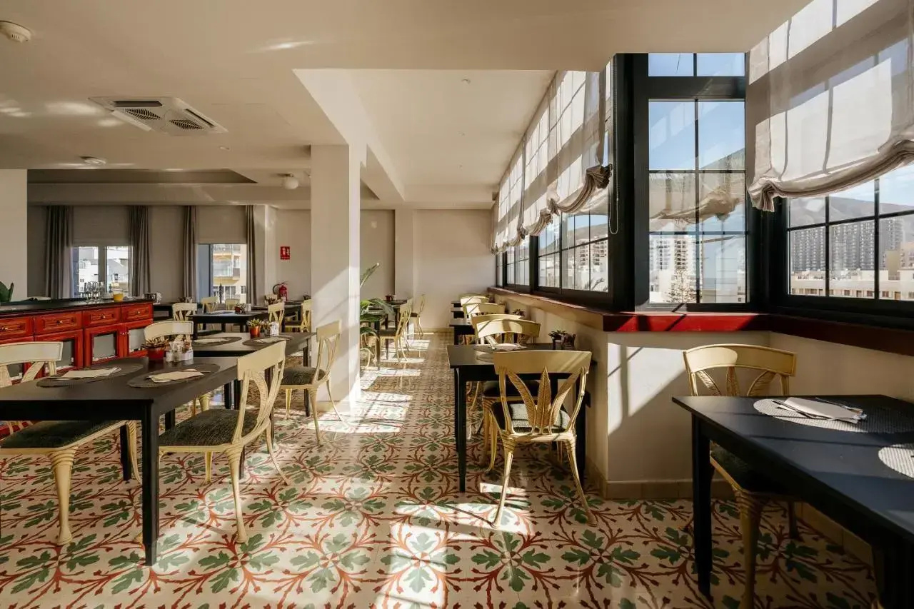 Foto - Hotel Reveron Plaza