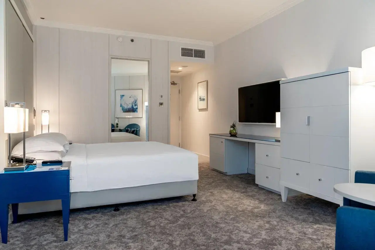 Photo - Beach Rotana – All Suites