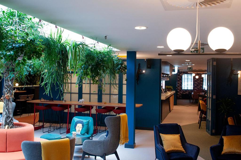 Photo - B&B HOTEL Brussels Centre Louise