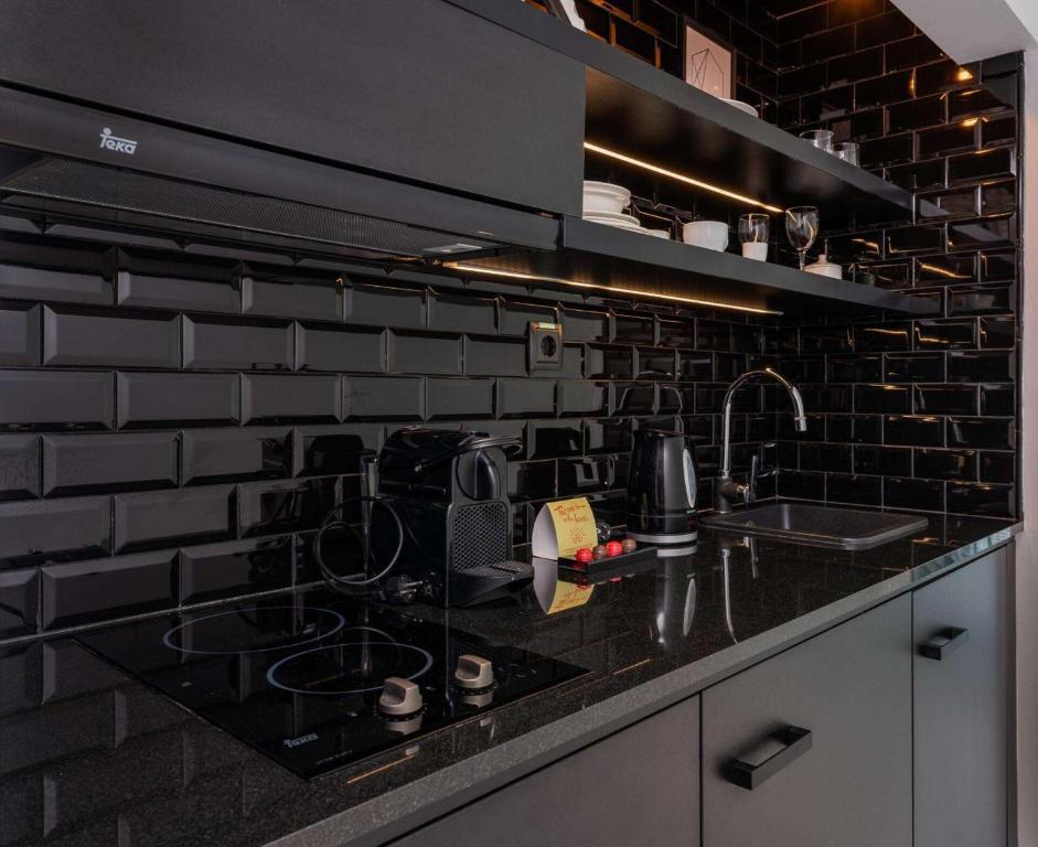 Foto - Gold By Marina - Adults only