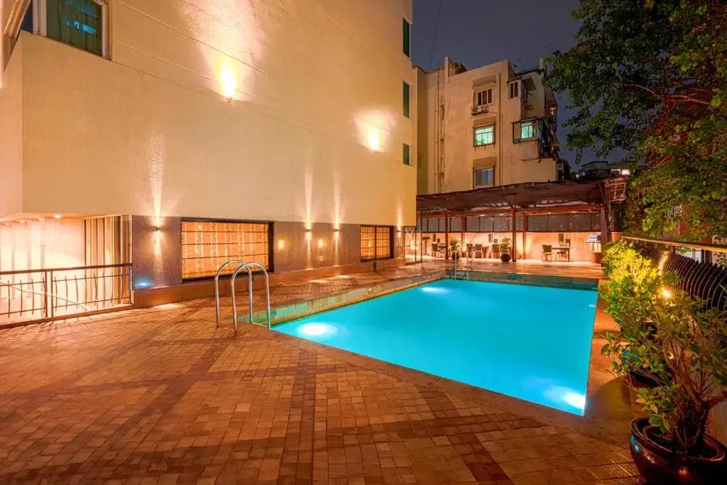 Photo - Fariyas Hotel Mumbai , Colaba