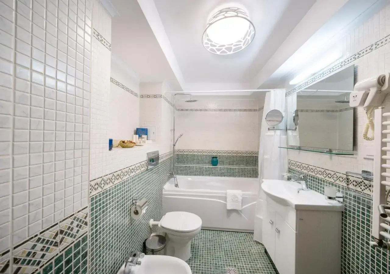Photo - Phoenicia Comfort Hotel