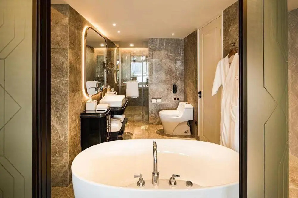 Photo - Oriental Riverside Bund View Hotel (Shanghai International Convention Center)