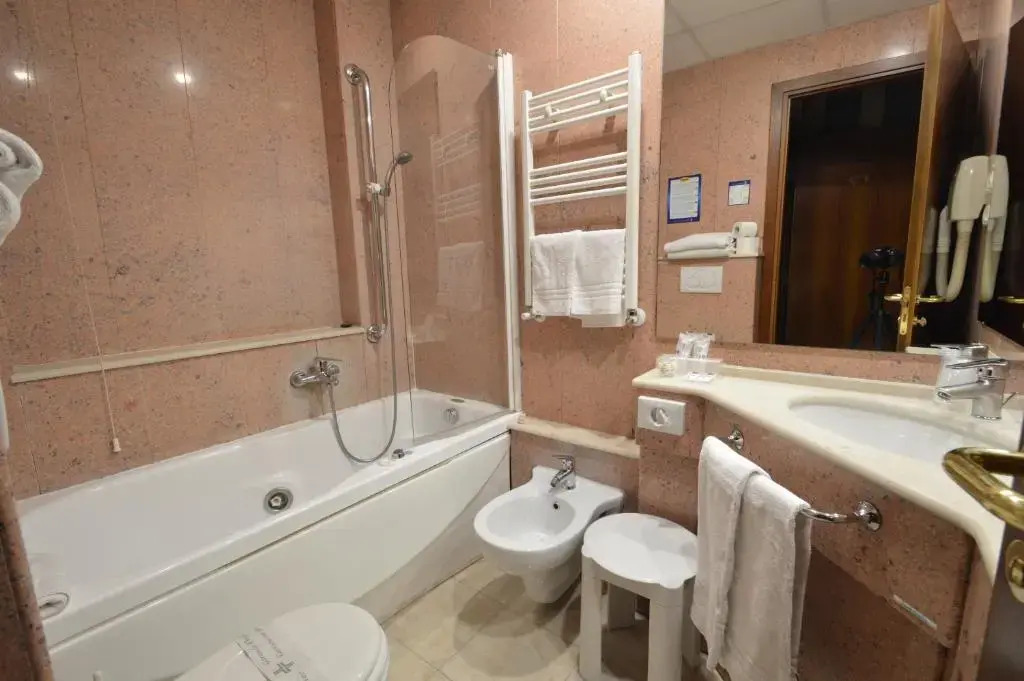 Foto - Hotel Montecarlo