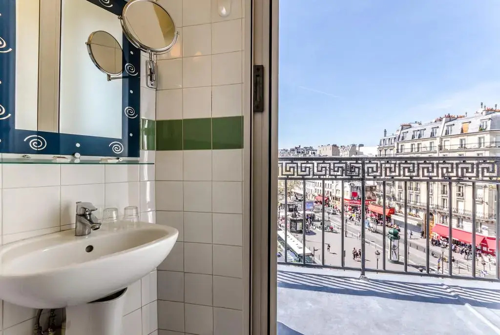 Photo - Avenir Hotel