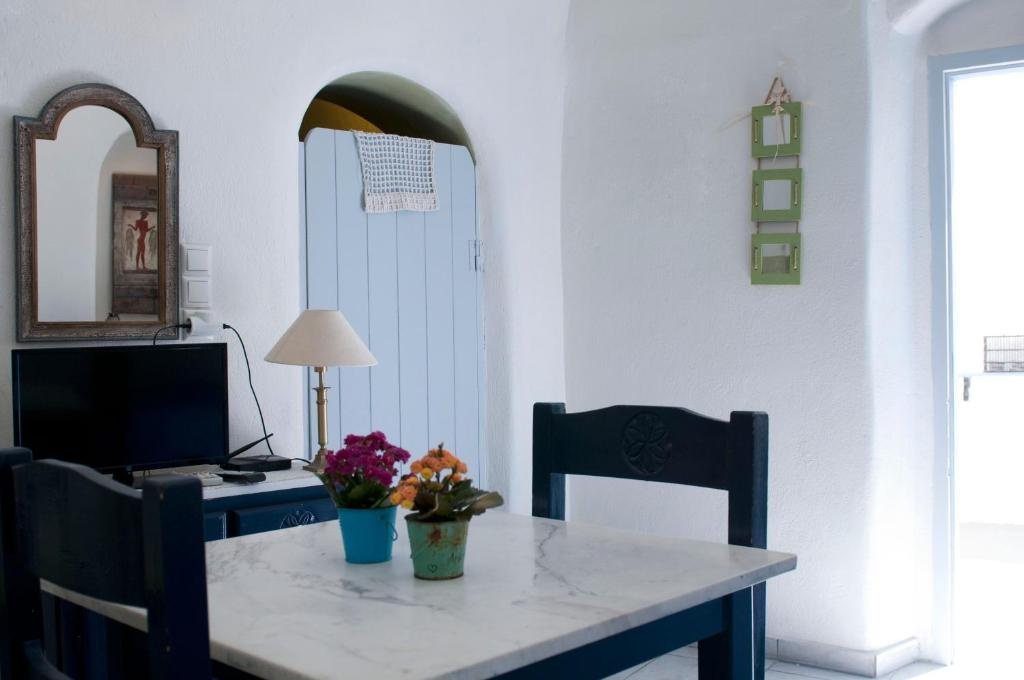 Photo - Emmantina Houses