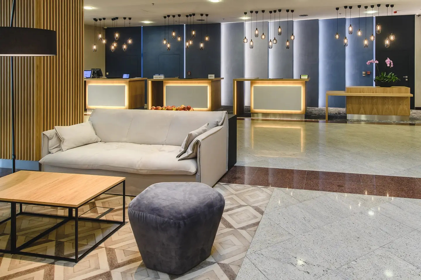 Foto - Courtyard by Marriott Warsaw Airport