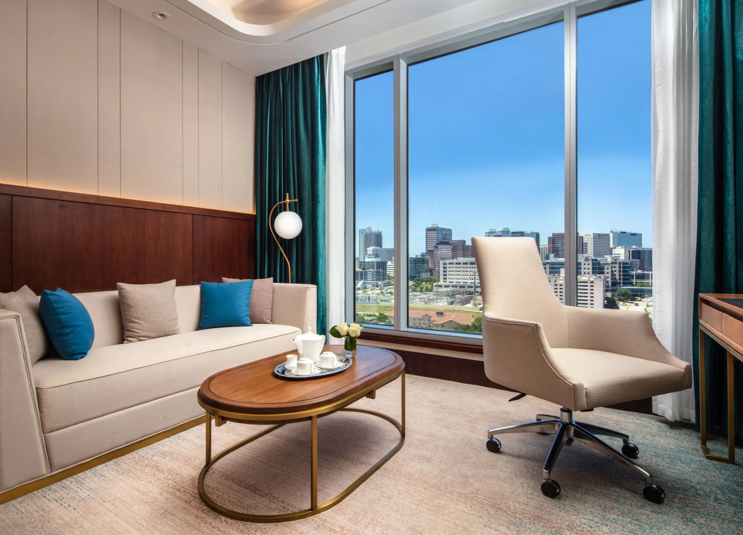Photo - Blossom Hotel Houston, Curio Collection by Hilton