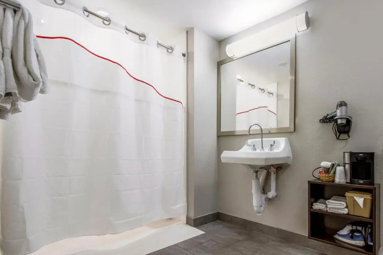 Foto - Red Roof Inn PLUS+ Dallas - Addison