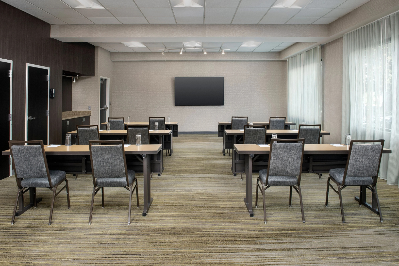 Photo - Courtyard by Marriott Portland Tigard
