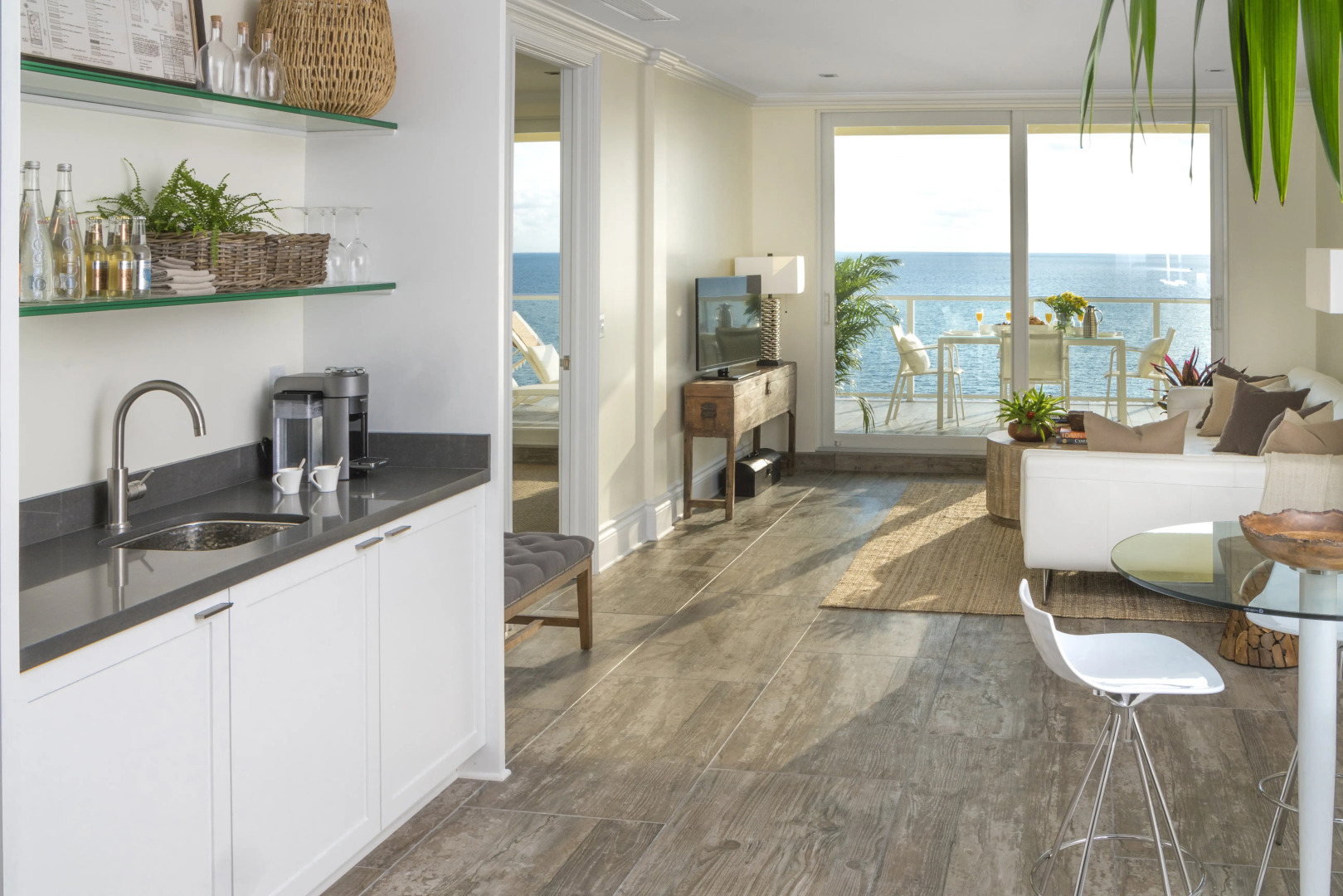 Photo - Pelican Grand Beach Resort, a Noble House Resort