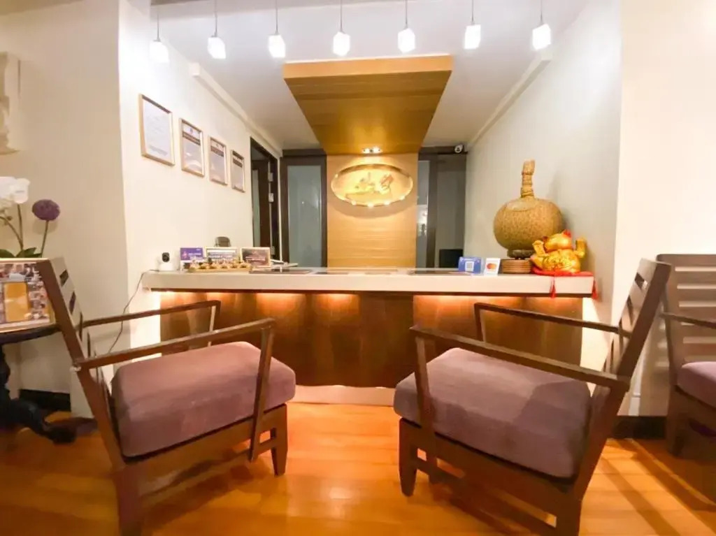 Photo - The Quarter Saladaeng by UHG