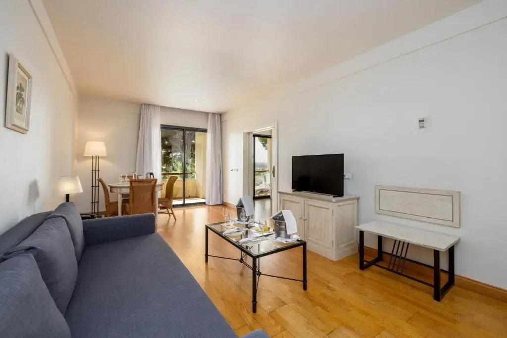 Photo - AZZ Guadacorte Campo de Gibraltar